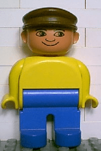 LEGO Duplo Figure Male Yellow Top Brown Cap no White in Eyes Pattern (4555pb086a) Duplo Minifigure