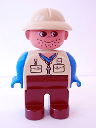 LEGO Duplo Figure Male Tan Top Tan Pith Helmet Facial Stubble (4555pb103) Duplo Minifigure