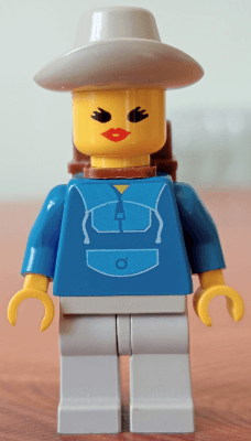 LEGO Jogging Suit Light Gray Cowboy Hat (par046a) minifigure