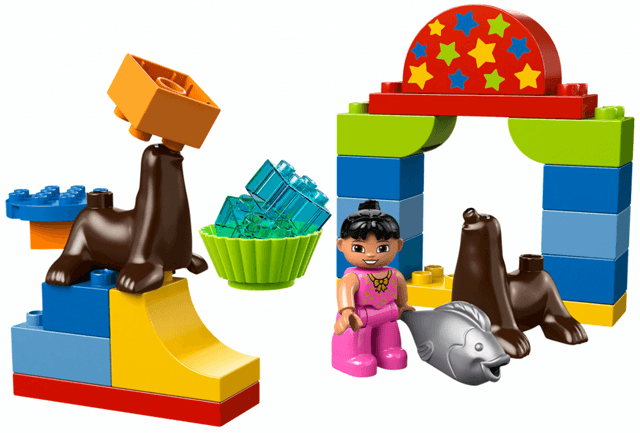 LEGO Circus Show (10503-1) set, 2013