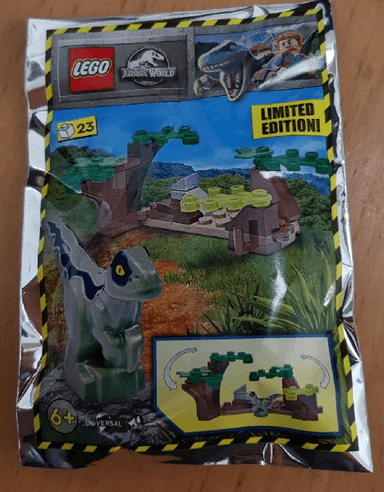 Raptor in Hiding foil pack