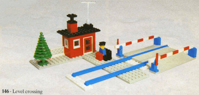 LEGO Level Crossing (146-1) set, 1976