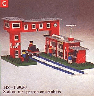 LEGO Central Station (148-1) set, 1975