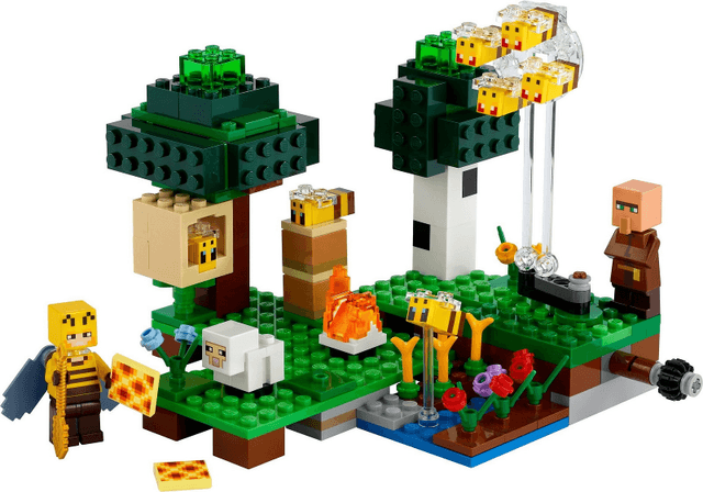 LEGO The Bee Farm (21165-1) set, 2020