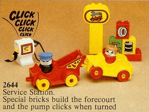 LEGO Service Station (2644-1) set, 1981