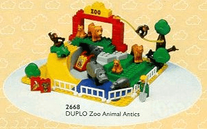 LEGO Zoo Animal Antics (Children's Zoo) (2668-1) set, 1990