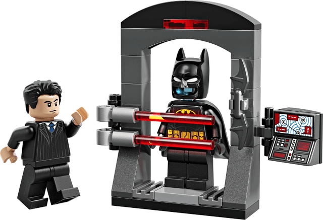 LEGO Batman: Bruce Wayne and the Batsuit paper bag (30726-1) set, 2026