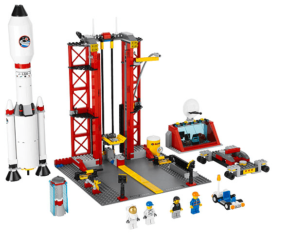 LEGO Space Center (3368-1) set, 2011