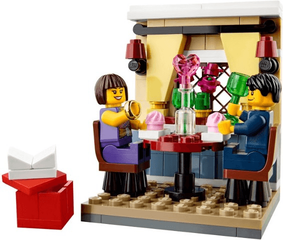 LEGO Valentine's Day Dinner (40120-1) set, 2015