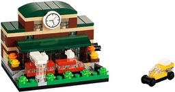 Bricktober Train Station (2015 Toys "R" Us Exclusive)