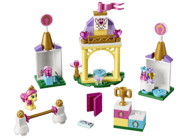 LEGO Petite's Royal Stable (41144-1) set, 2017