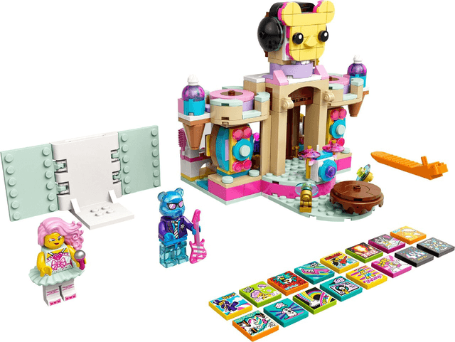 LEGO Candy Castle Stage (43111-1) set, 2021