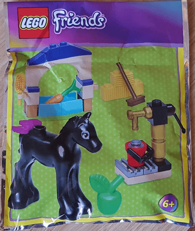 Cute Foal with Feeding Station foil pack