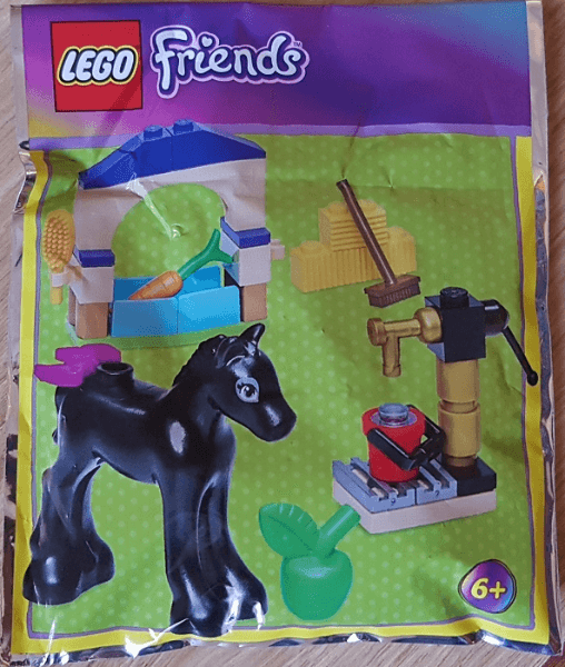 LEGO Cute Foal with Feeding Station foil pack (472201-1) set, 2022