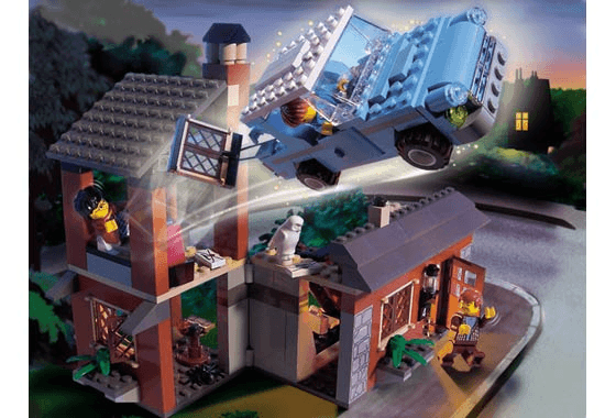 LEGO Escape from Privet Drive (4728-1) set, 2002