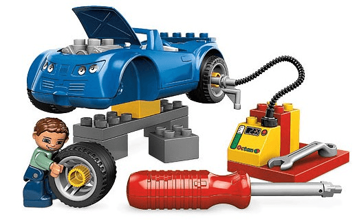 LEGO Petrol Station (5640-1) set, 2009