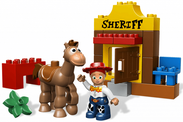 LEGO Jessie's Roundup (5657-1) set, 2010