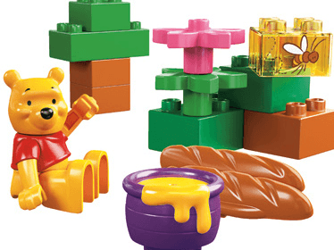 LEGO Winnie the Pooh's Picnic (5945-1) set, 2011