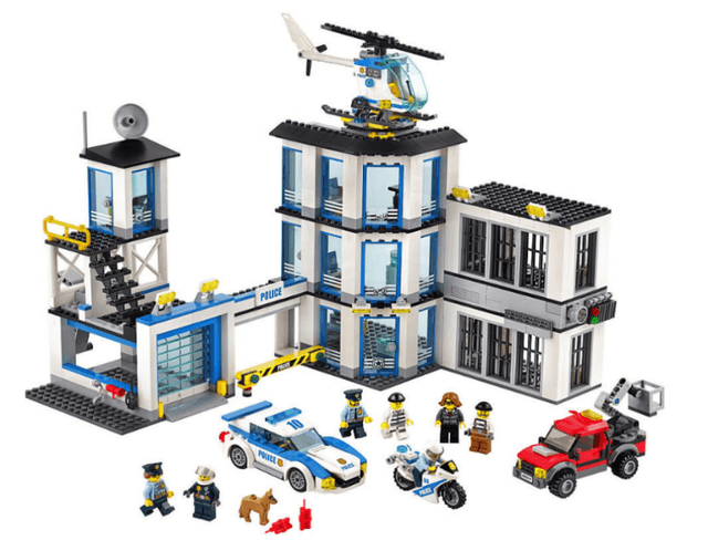 LEGO Police Station (60141-1) set, 2017