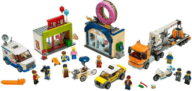 LEGO Donut Shop Opening (60233-1) set, 2019