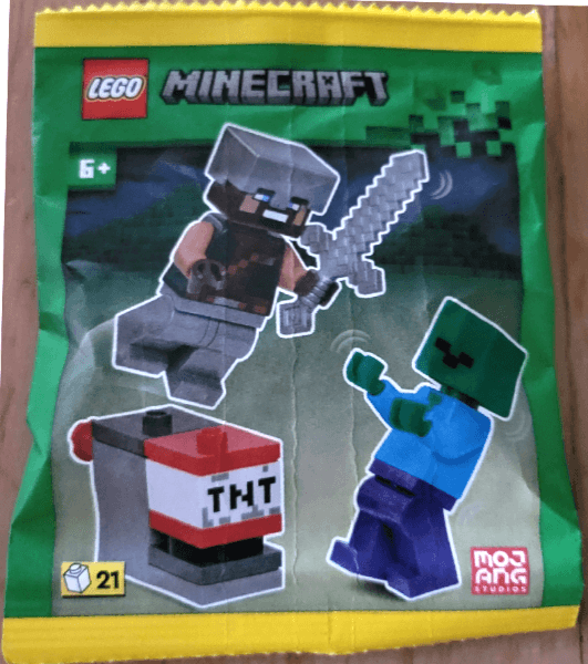 LEGO Hero with Zombie and TNT Launcher paper bag (662510-1) set, 2025