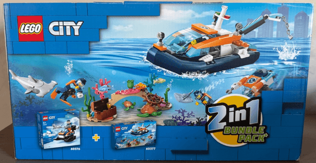 LEGO City Bundle Pack, 2 in 1 (Sets 60376 and 60377) (66768-1) set, 2023