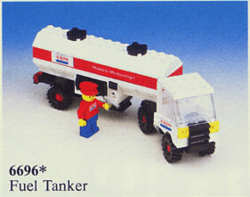 LEGO Exxon Fuel Tanker (6696-1) set, 1984