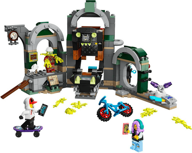 LEGO Newbury Subway (70430-1) set, 2020