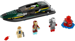 LEGO Iron Man: Extremis Sea Port Battle (76006-1) set