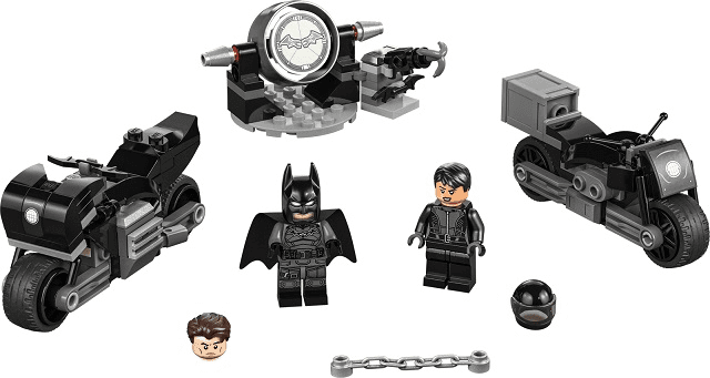 LEGO Batman & Selina Kyle Motorcycle Pursuit (76179-1) set, 2021