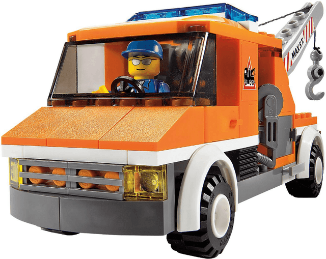 LEGO Tow Truck (7638-1) set, 2009