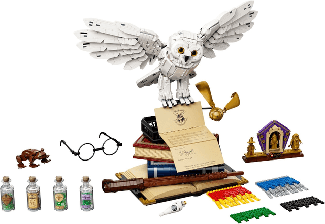 LEGO Hogwarts Icons - Collectors' Edition (76391-1) set, 2021