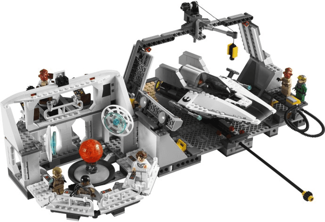 LEGO Home One Mon Calamari Star Cruiser - Limited Edition (7754-1) set, 2009