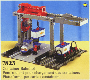 LEGO Container Crane Depot (7823-1) set, 1986