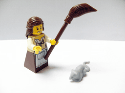 Advent Calendar 2008, Castle (Day 18) - Maid with Broom and Rat