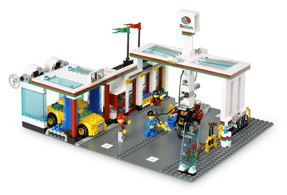 LEGO Service Station (7993-1) set, 2007