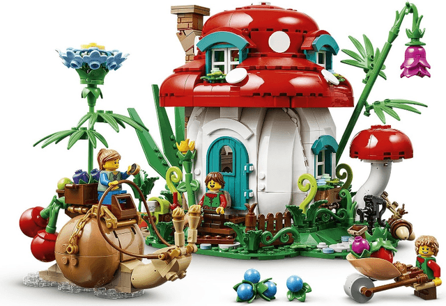 LEGO Mushroom House (910037-1) set, 2024