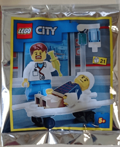 LEGO Doctor and Patient foil pack (952105-1) set, 2021