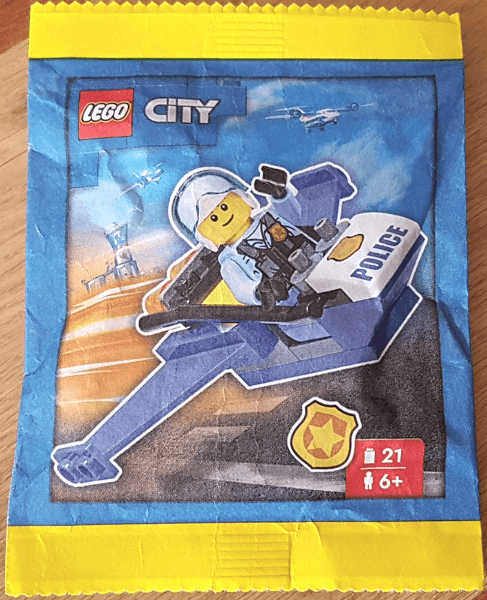 LEGO Policeman with Jet paper bag (952307-1) set, 2023