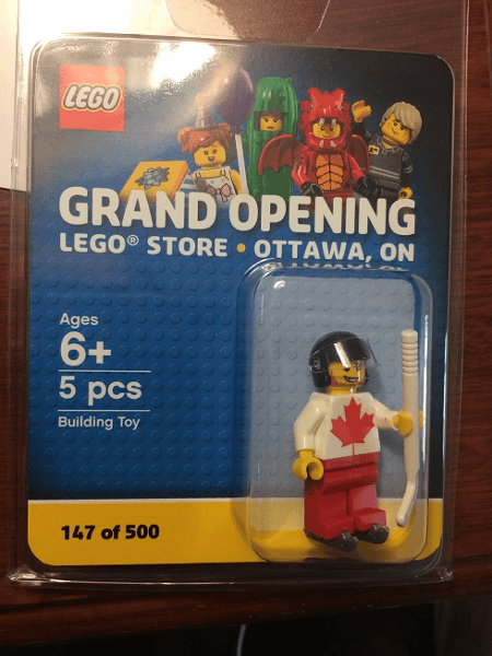LEGO LEGO Store Grand Opening Exclusive Set, Rideau Centre, Ottawa, ON, Canada blister pack (Ottawa-1) set, 2019