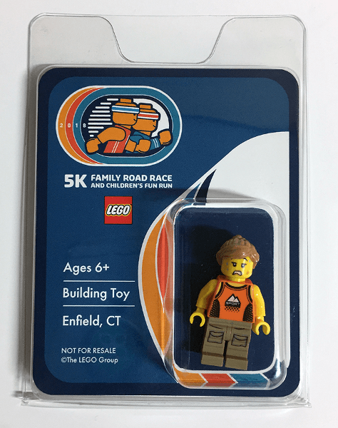LEGO 5k Family Road Race Female 2018 blister pack (RRFR18F-1) set, 2018