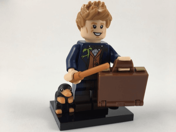 LEGO Newt Scamander, Harry Potter, Series 1 (Complete Set with Stand and Accessories) (colhp-17) set, 2018