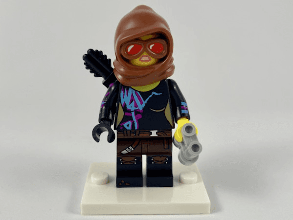 LEGO Battle-Ready Lucy, The LEGO Movie 2 (Complete Set with Stand and Accessories) (coltlm2-2) set, 2019