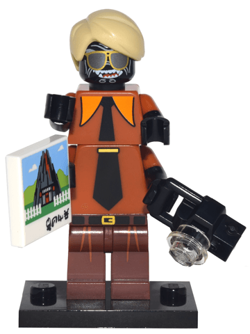 LEGO Flashback Garmadon, The LEGO Ninjago Movie (Complete Set with Stand and Accessories) (coltlnm-15) set, 2017